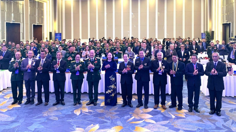 Chủ tịch KN Holdings Lê Văn Kiểm: Diễn đàn Doanh nghiệp Cựu Chiến binh các nước Asean thúc đẩy cựu chiến binh phát triển kinh tế 4 4 1730028161013