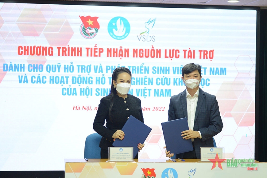Đồng hành cùng sự nghiệp giáo dục và phát triển tài năng trẻ 3 2