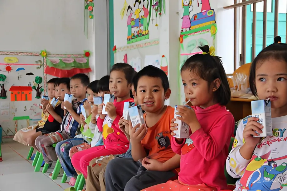 Trách nhiệm xã hội 4 Sua hoc duong
