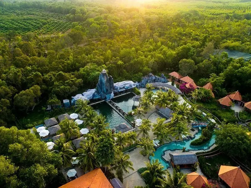Tổ hợp du lịch sinh thái Bình Châu