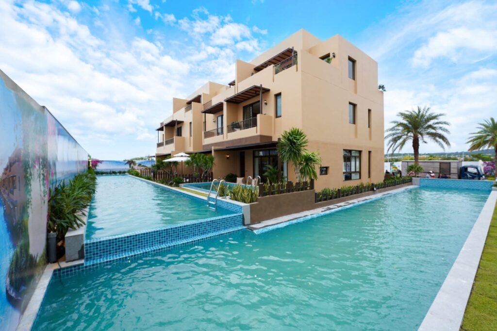 SÔNG TOWN THUỘC CARAWORLD CAM RANH ĐƯỢC VINH DANH DỰ ÁN NHÀ Ở VEN BIỂN XUẤT SẮC NHẤT 2025 3 anh 4